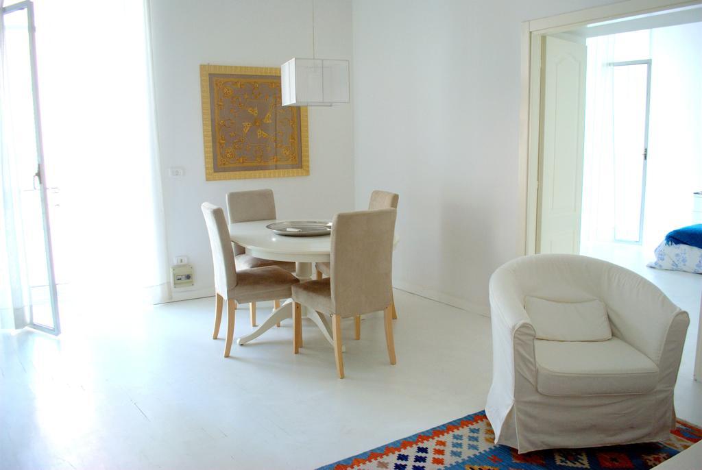 Bed and Breakfast Relais Piazza Dei Martiri Neapol Pokój zdjęcie